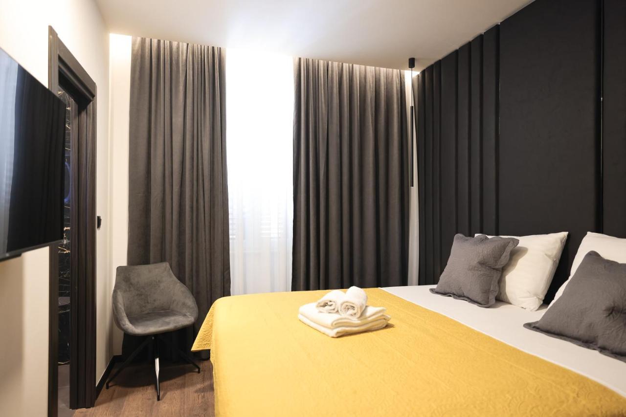 City Premium Rooms Old Town 자다르 외부 사진